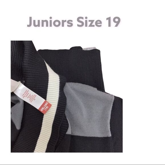 No Boundaries Black, Grey & White Sweater Dress. Buckles L-Side. SS, Size XXL - Picture 4 of 4